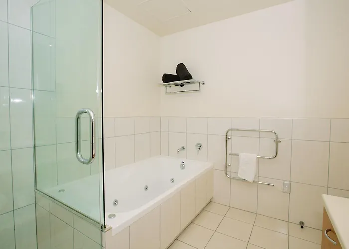 Aparthotel Lakeside 5*